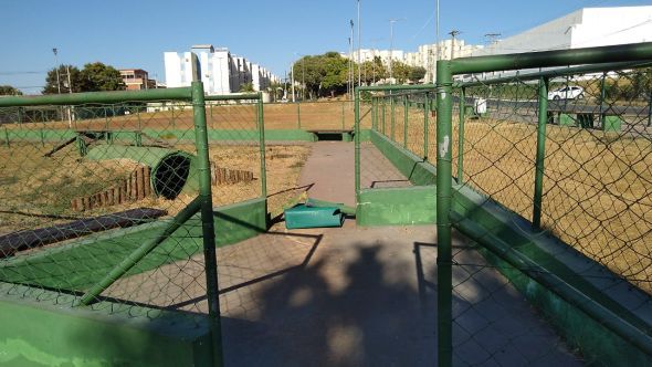 Prefeitura de Cuiab | Equipamentos do Parque da Famlia so destrudos por aes de vandalismo e lazer da populao prejudicado
