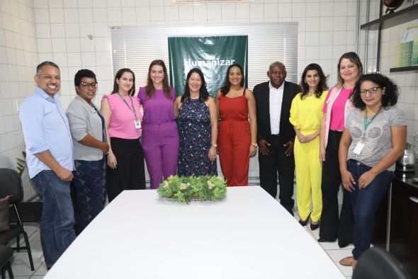 Prefeitura de Cuiab | Membros do Conselho de Segurana Alimentar e Nutricional de Cuiab tomam posse para novo binio