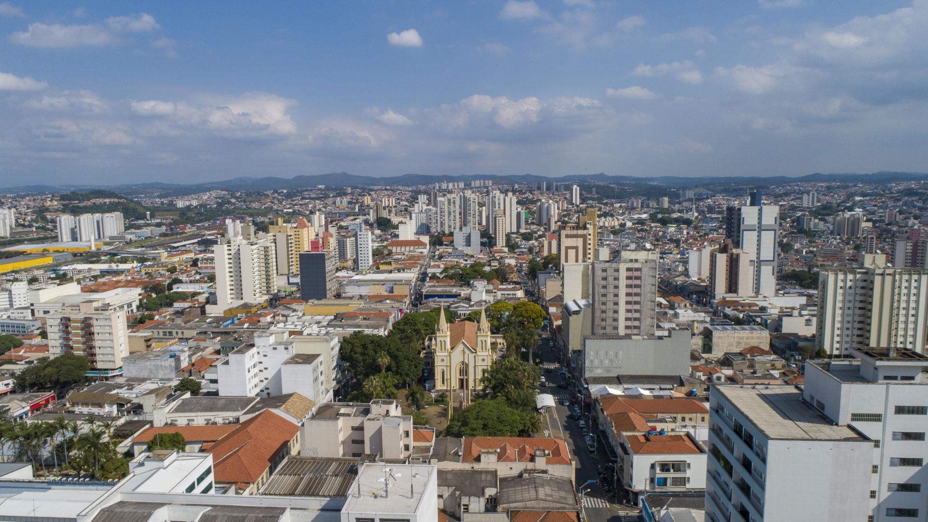 Confira o ‘Abre e Fecha’ municipal durante o feriado da Padroeira de Jundiaí
