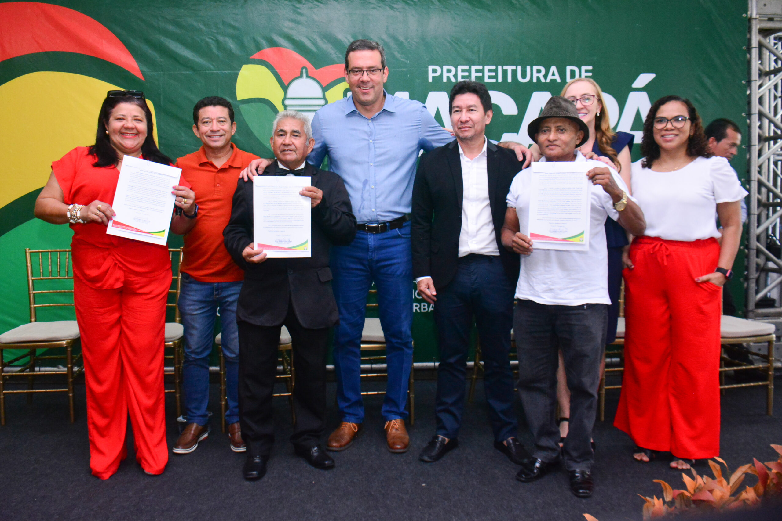 Prefeitura de Macapá entrega 106 concessões de aposentadorias com progressões salariais atualizadas – Prefeitura Municipal de Macapá