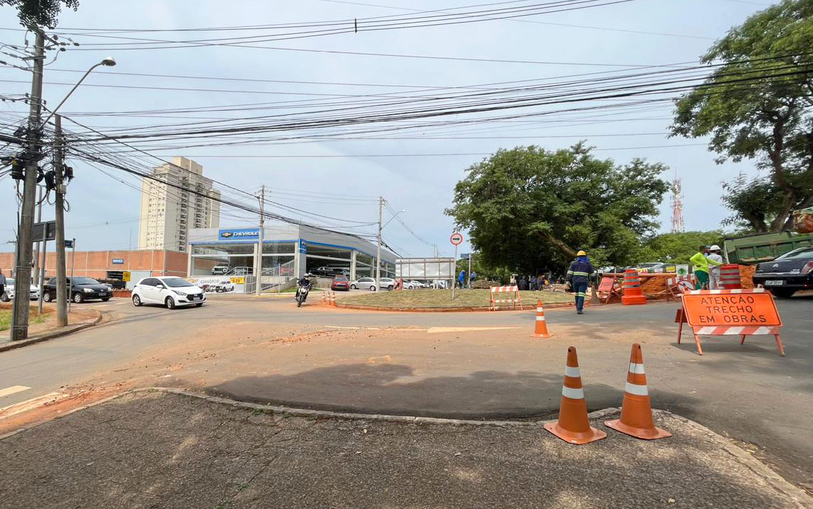 DAE interdita trecho da rua Barão de Teffé, neste domingo (19)