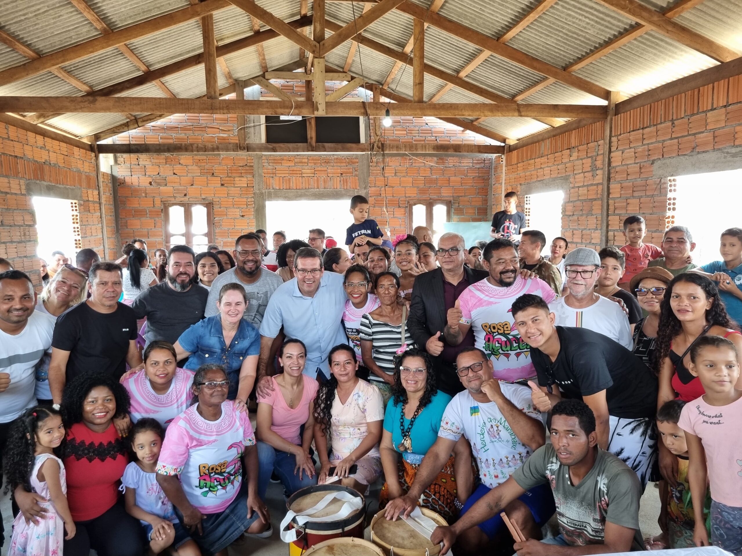 Prefeitura de Macapá concede 100 licenças ambientais para produtores da comunidade do Rosas – Prefeitura Municipal de Macapá