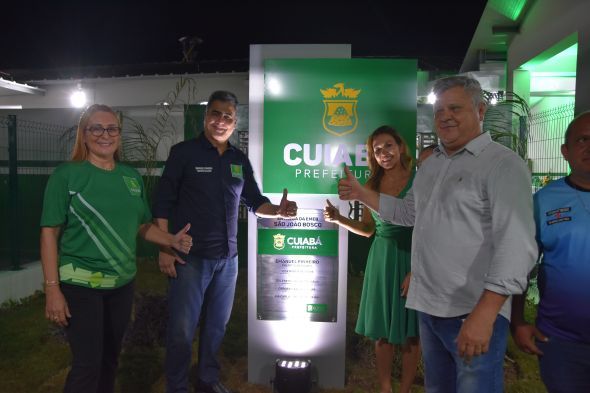 Prefeitura de Cuiab | Prefeito Emanuel Pinheiro entrega unidade educacional totalmente reformada para comunidade do bairro Cidade Alta