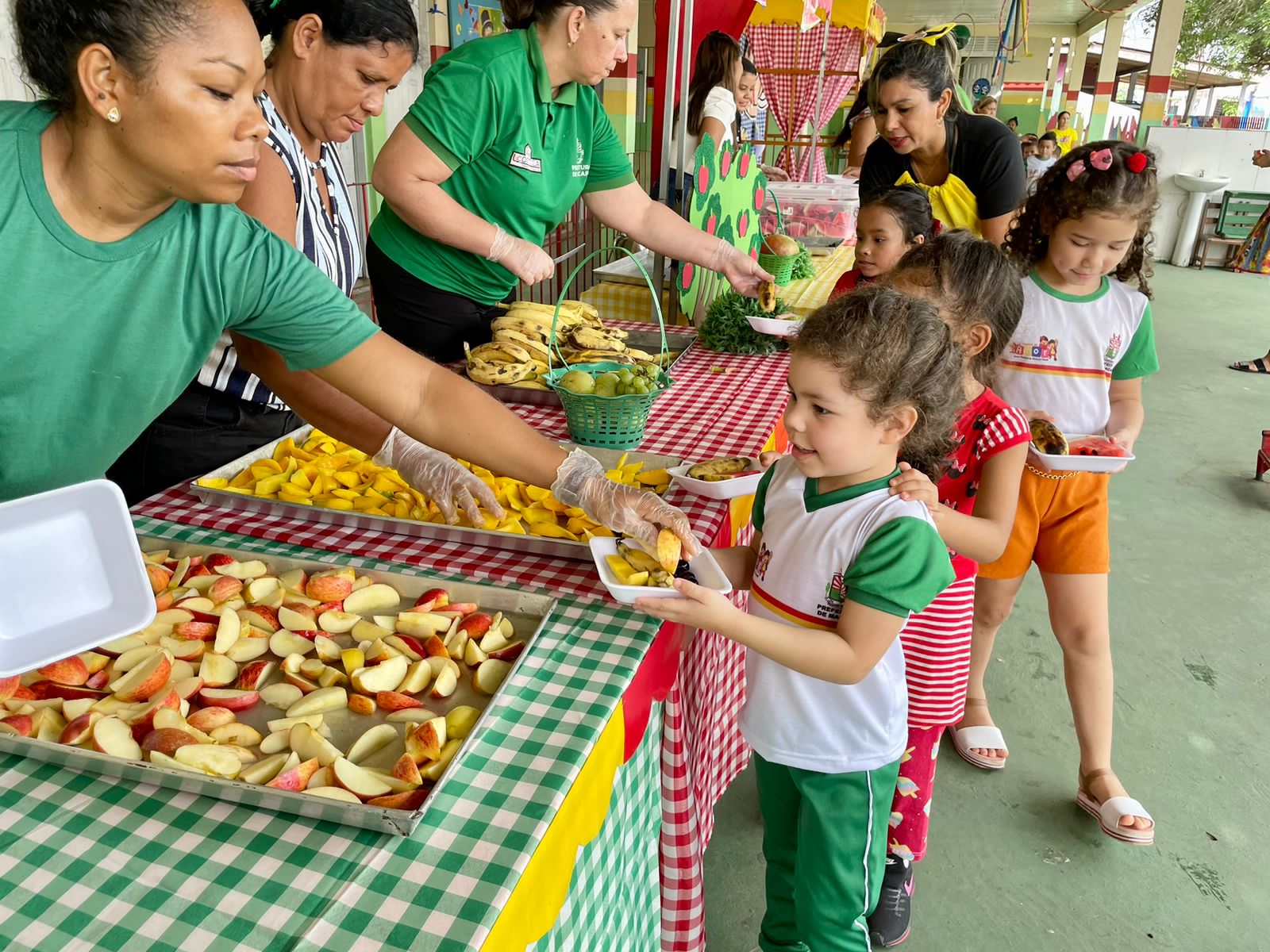 Mais de 400 alunos da Escola Municipal Cantinho do Amor participam de projeto Alimentação Saudável – Prefeitura Municipal de Macapá